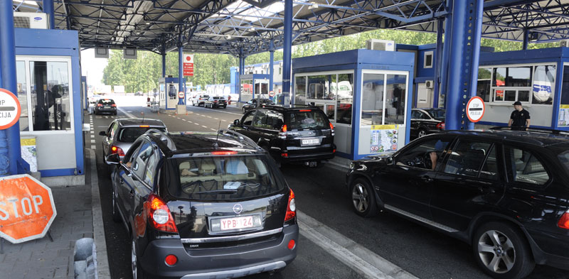 Хрвати Шешељу забранили улаз